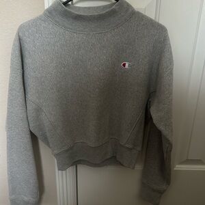Cropped Champion Heather Gray Pullover